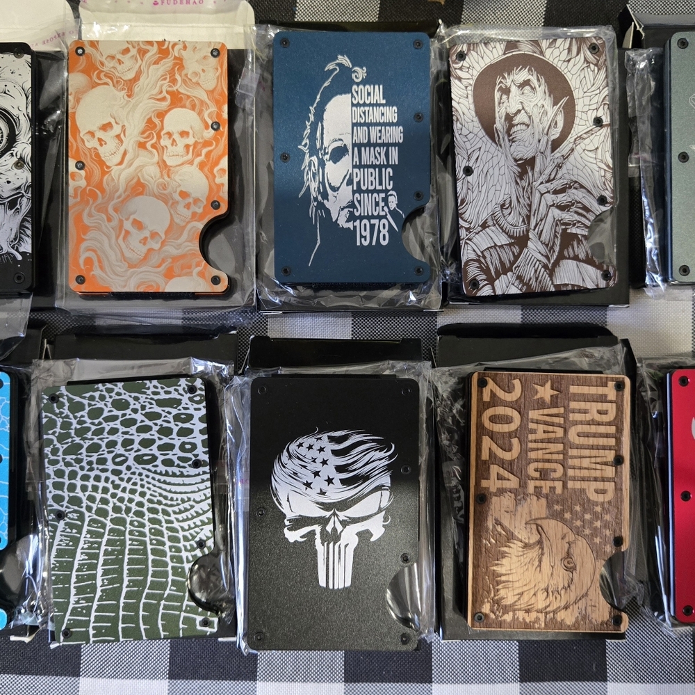Metal minimalist RFID blocking wallet, your choice multiple colors/designs avail